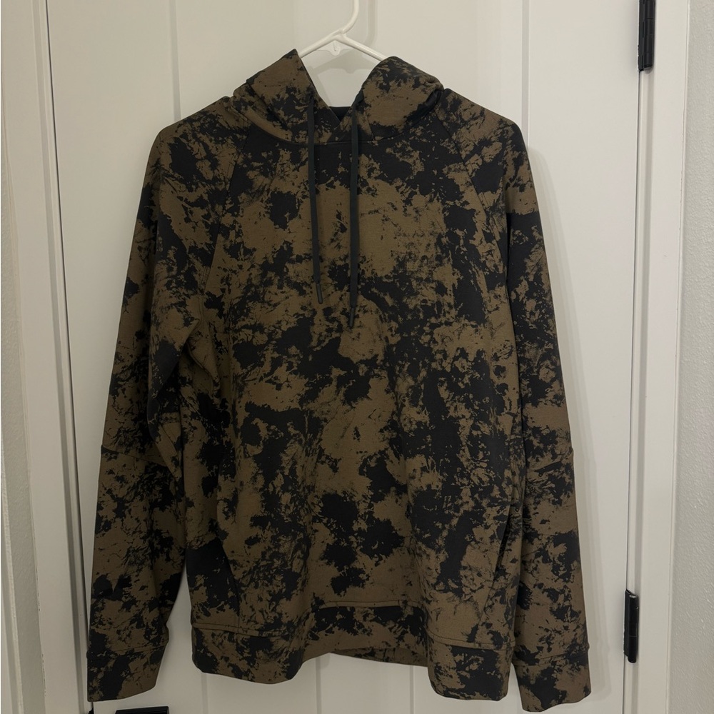 Lululemon City Sweat Pullover Hoodie in spectral graphite color Small